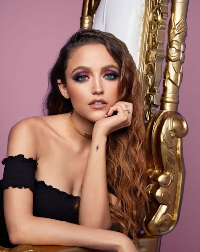 File:KathleenLights.jpg