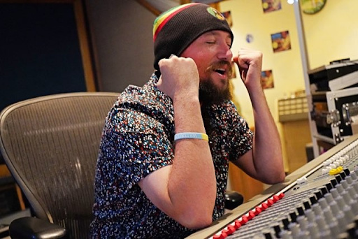 File:Brandon Rootz16.jpg