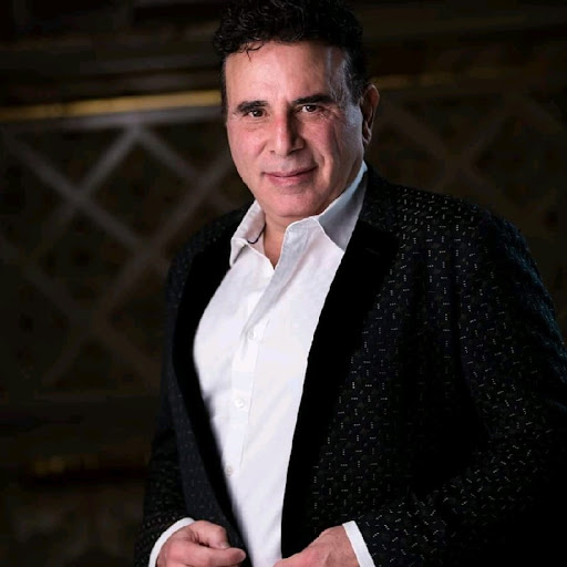 File:Carlo Parentela.jpg