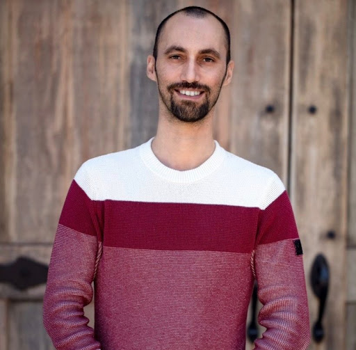 File:Dan Fleyshman image.jpg