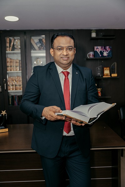 File:Anik Advocate-3.jpg