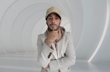 File:Kash Hasworth.png