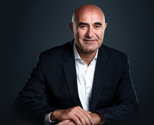 File:Ronaldo Mouchawar im.jpg