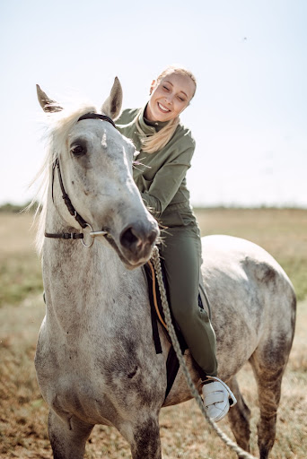 File:Victoria Parkhomenko13.jpg