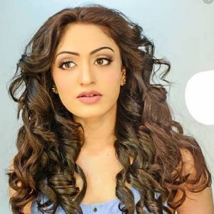 Khushali Kumar.jpg