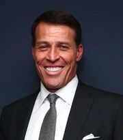 Tonny Robbins.jpg