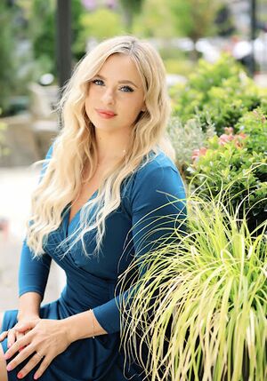 Molly Haines.jpg