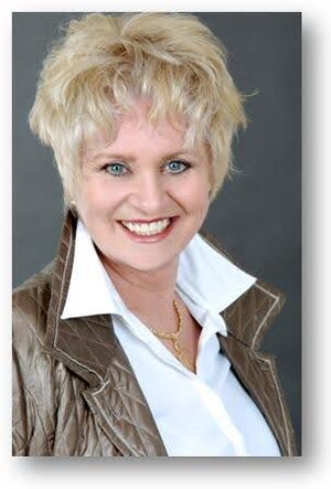 Yvonne Oswald.jpg