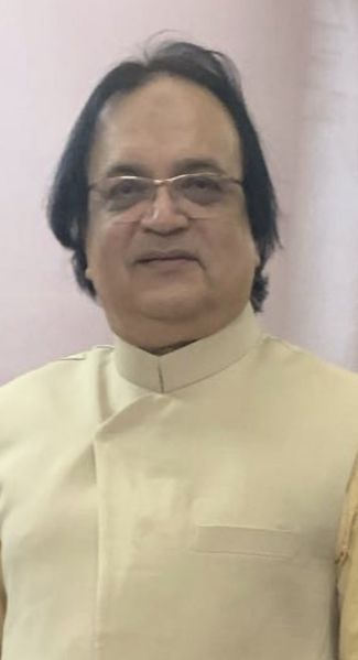 File:Noor Haq Sanali Group.jpg