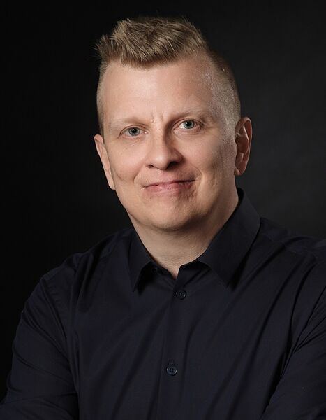 File:Mika Karhumaa53.jpg