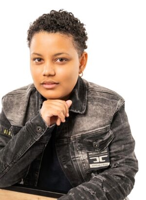 Naomi LABEAUa.jpg