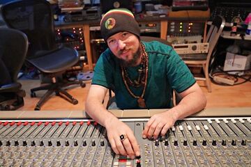 Brandon Rootz14.jpg