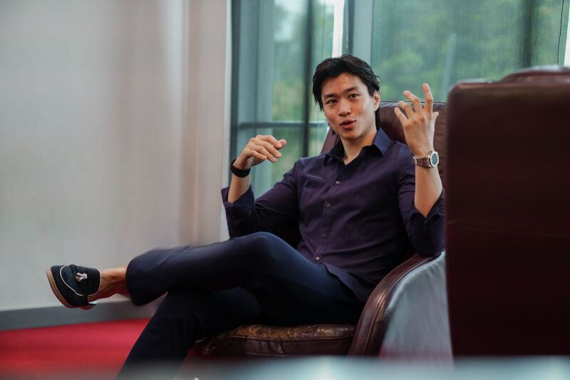 File:Junji Lim 32.jpg