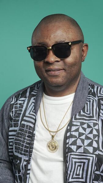 File:Michel Ngue-Awane15.jpeg