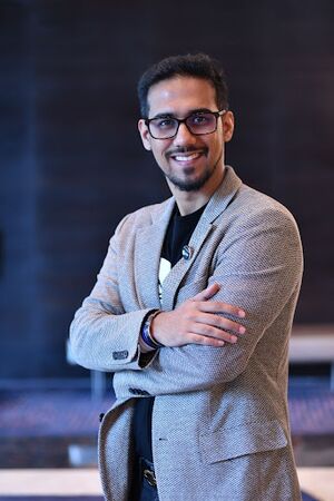 Pratik Gauri.jpg