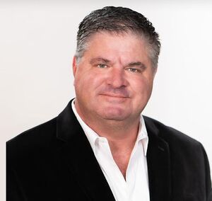 Robert McKinley.jpg